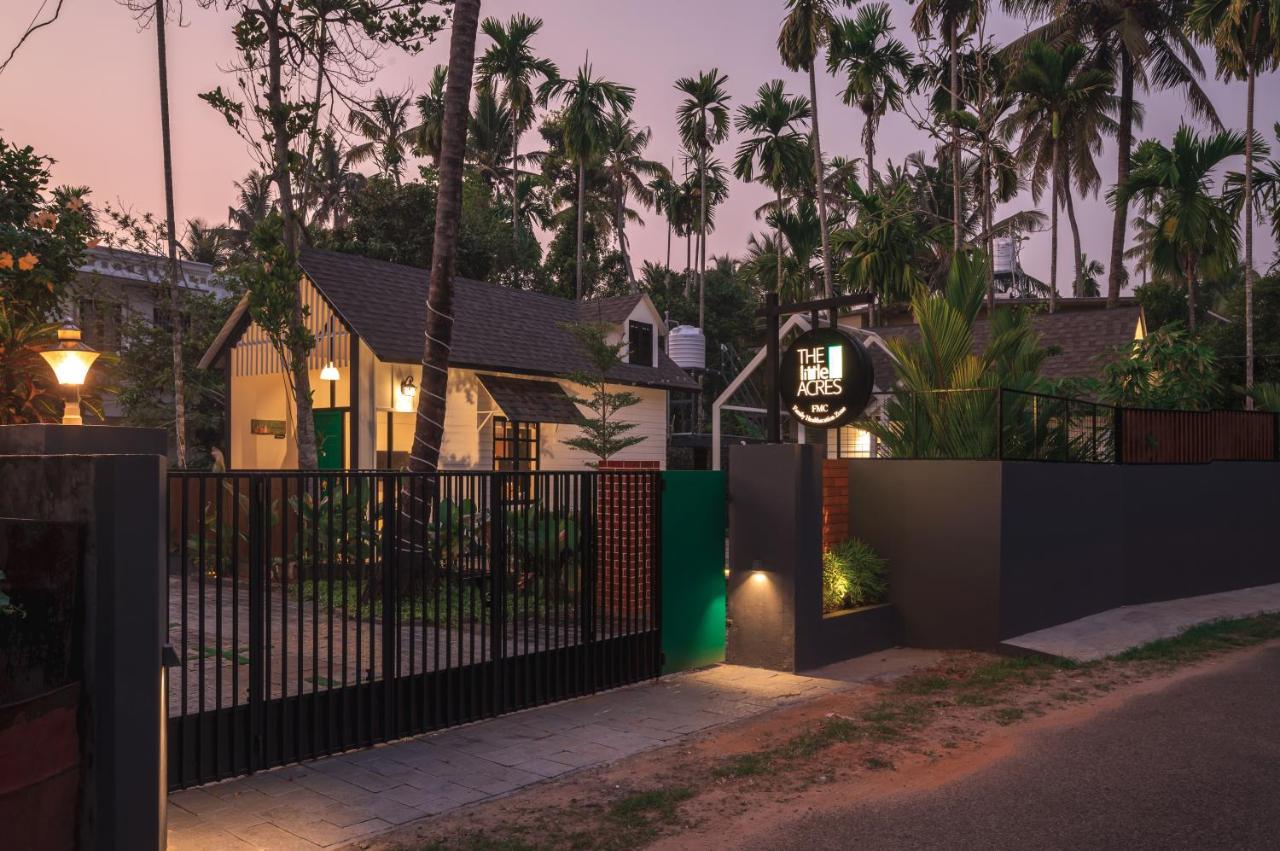The Little Acres Cherai Vypin Exterior photo
